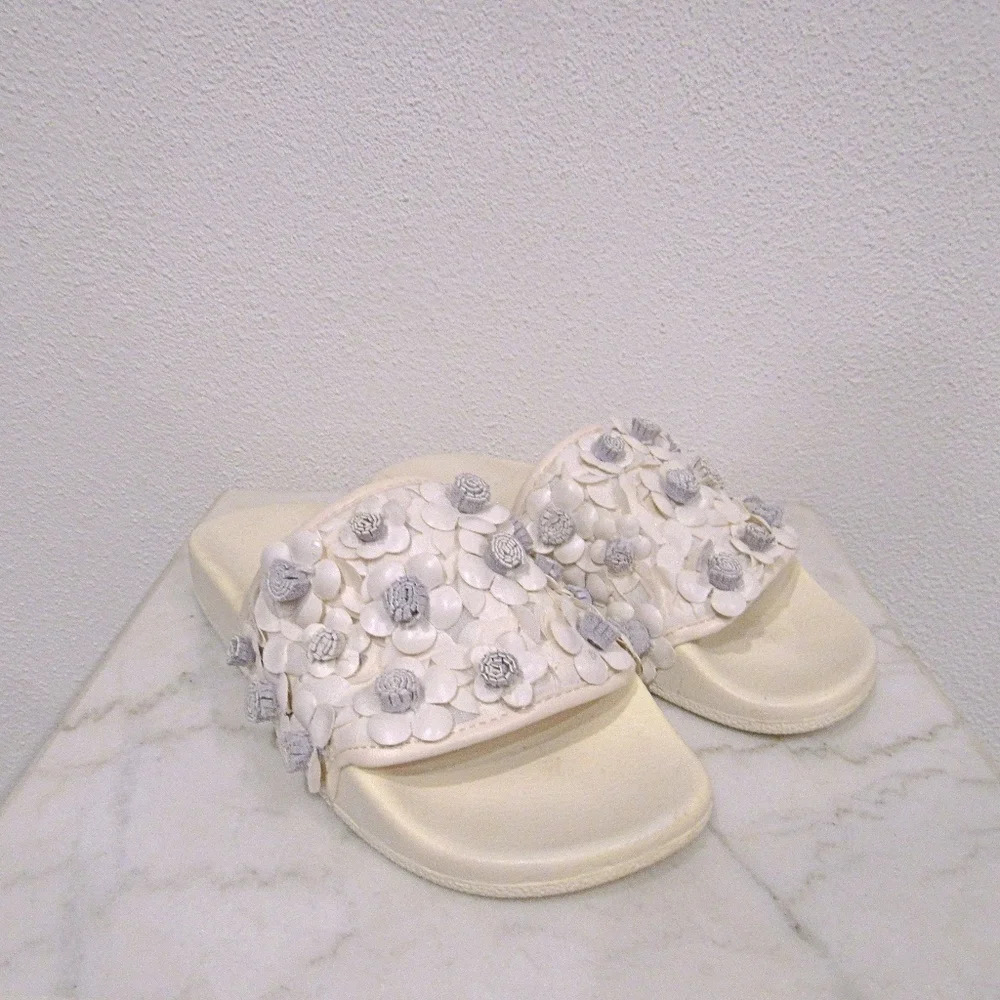 Avec Les Filles Stella Floral Slip Ons Size 5 VGUC